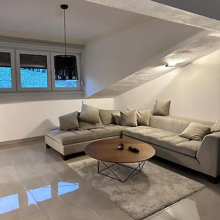 Kovaci Apartamento *